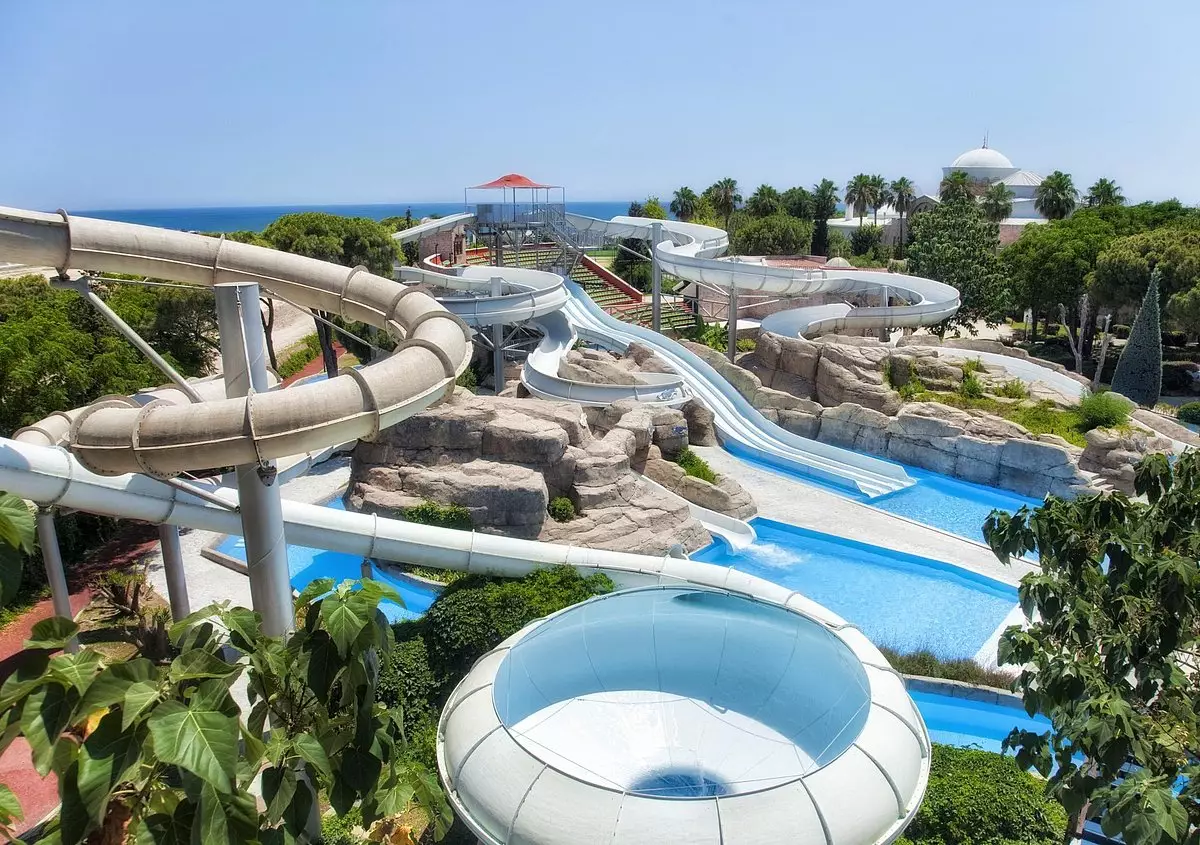 پارک آبی هتل سواندور توپکاپی پالاس آنتالیا